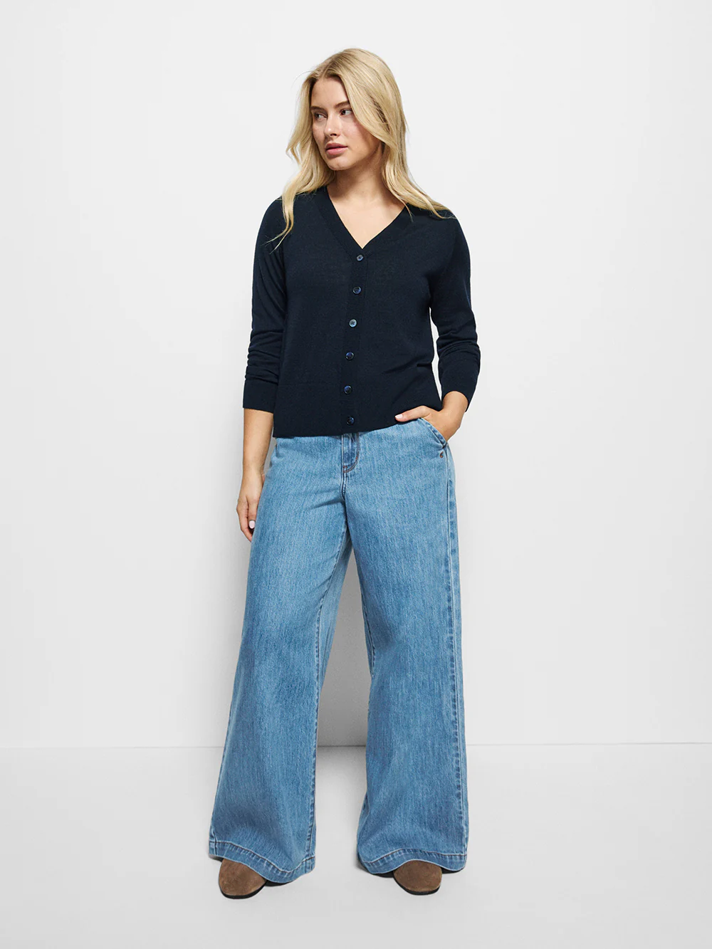 Amanda Cardigan - Image 4