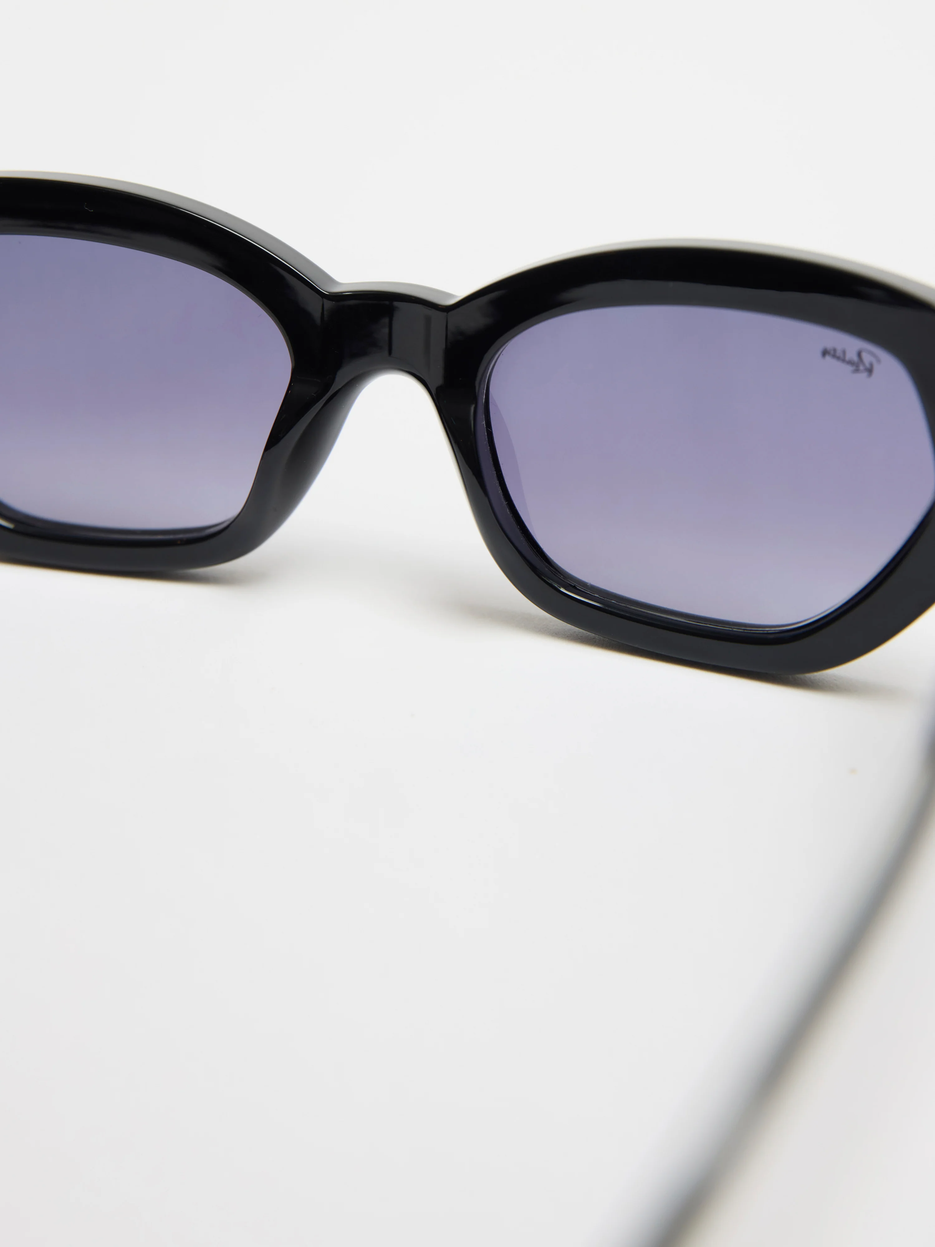 Martine Sunglasses - Image 7