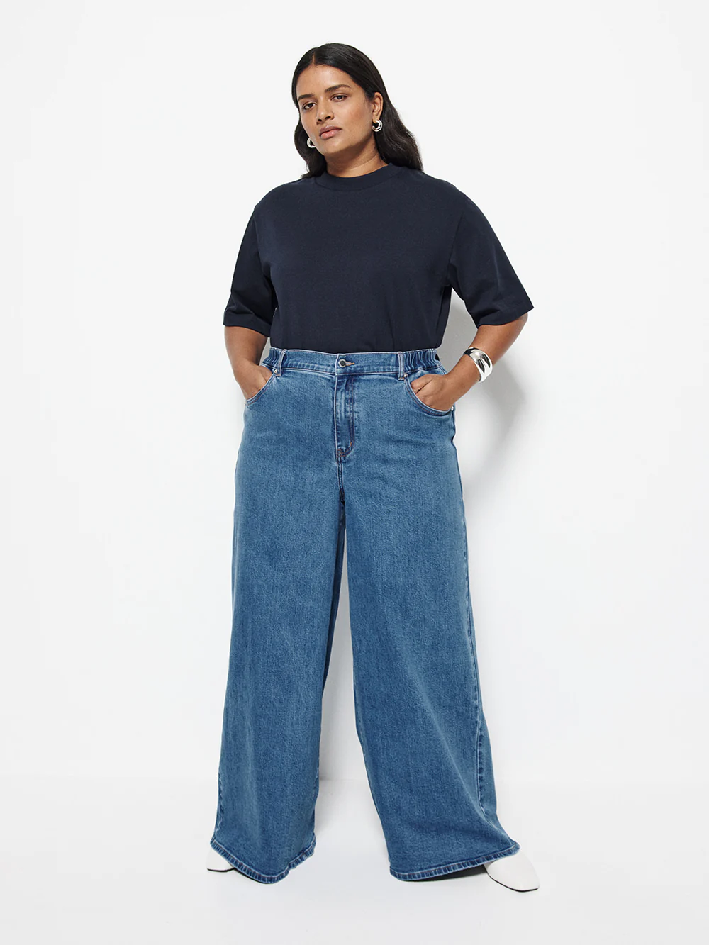 Modern Tee - Image 9