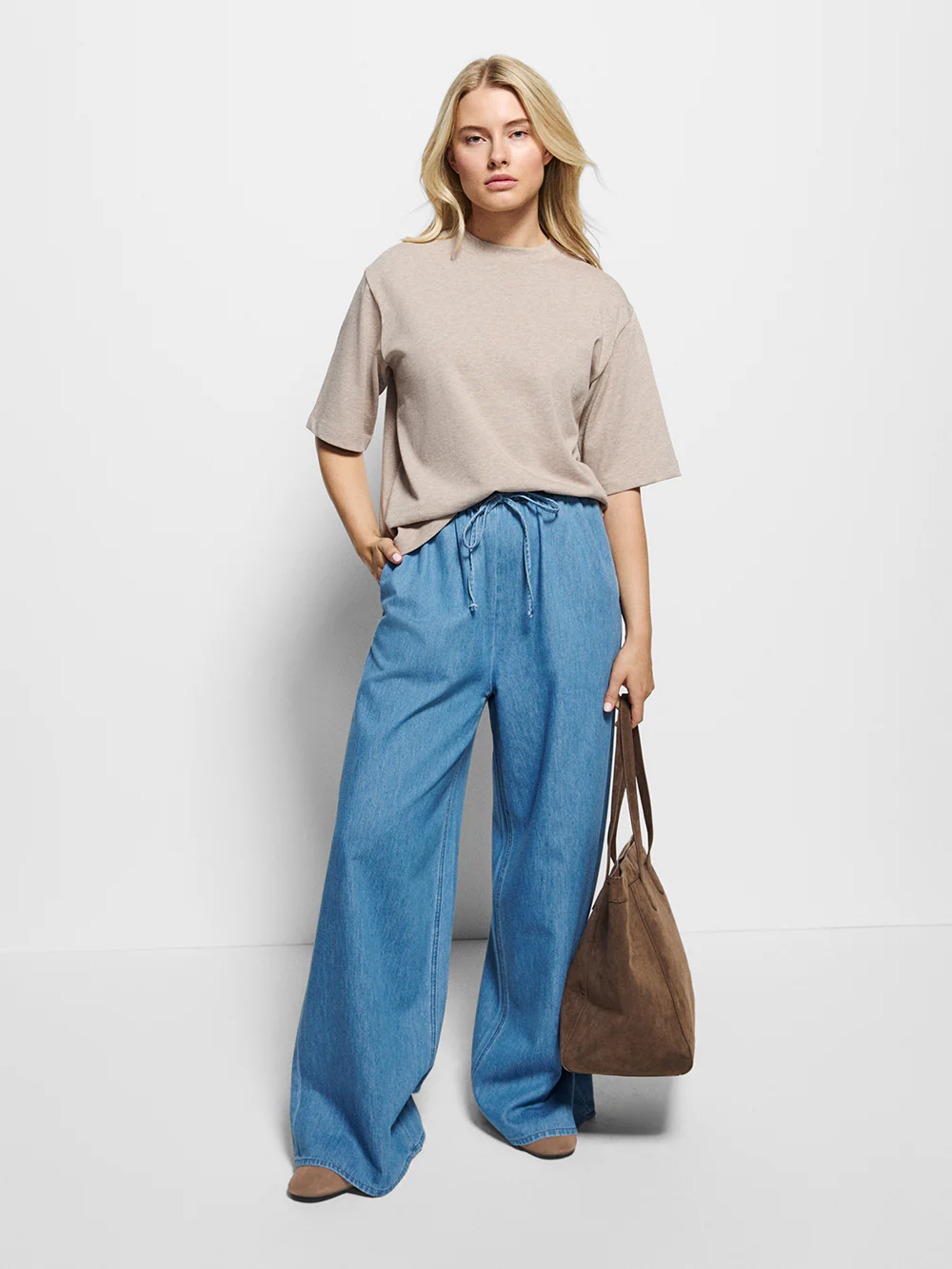 Modern Tee - Image 4