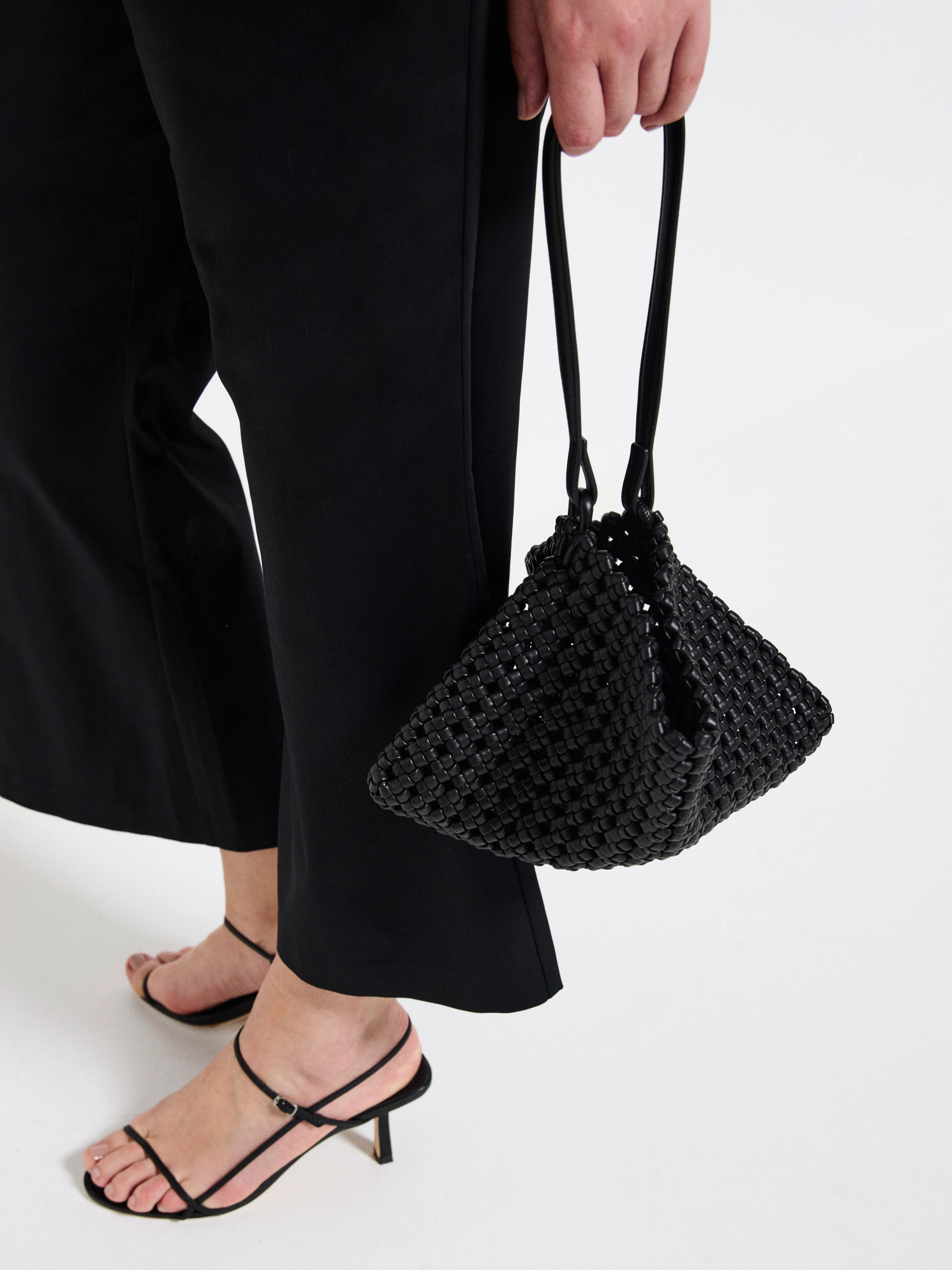 The Carine Woven Bag - Image 6