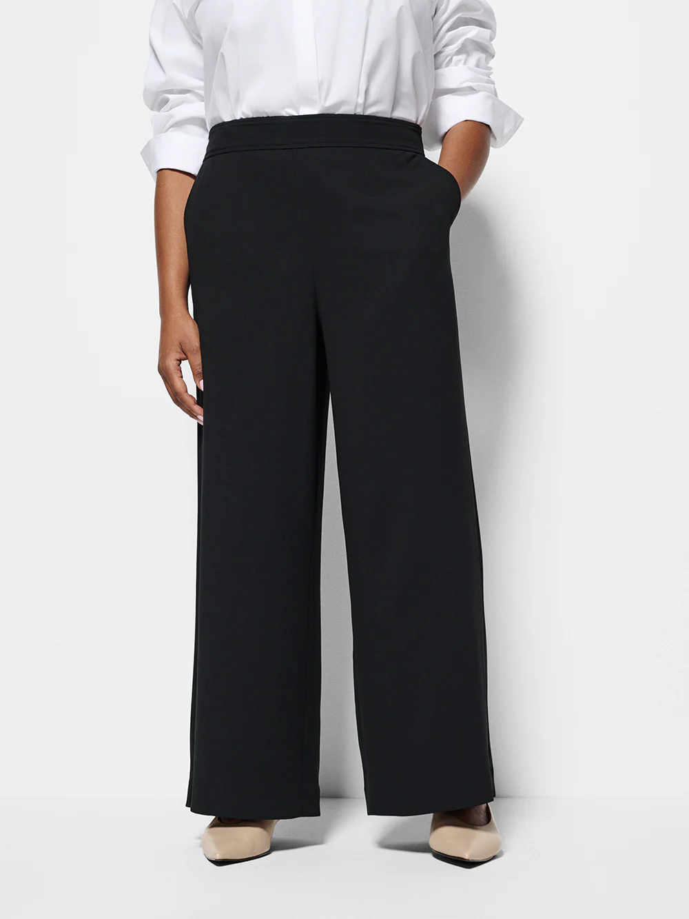 The Draped Leg Crepe Trouser - Image 6