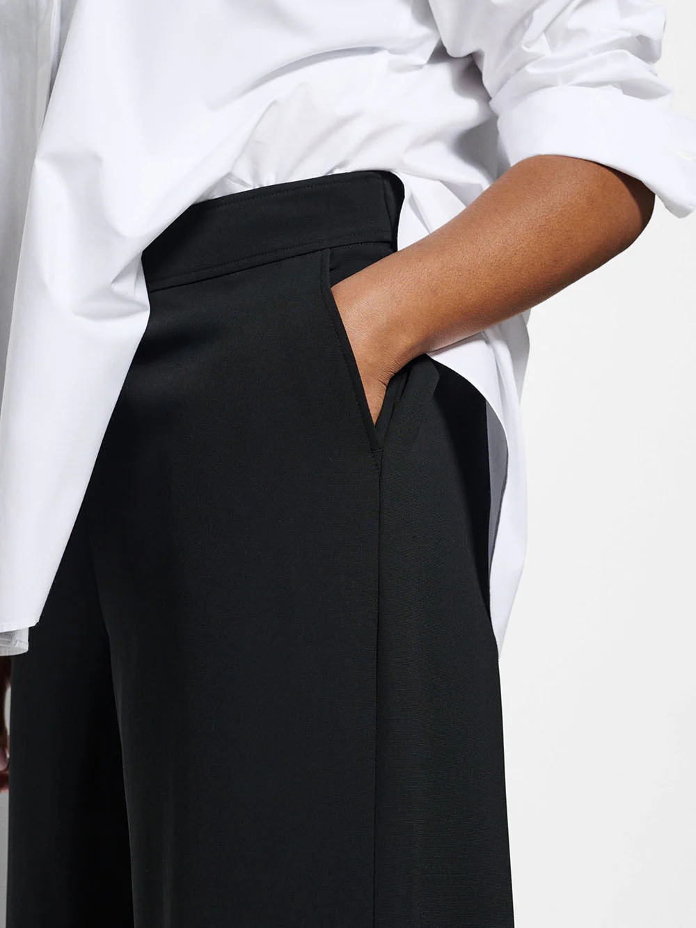 The Draped Leg Crepe Trouser - Image 7
