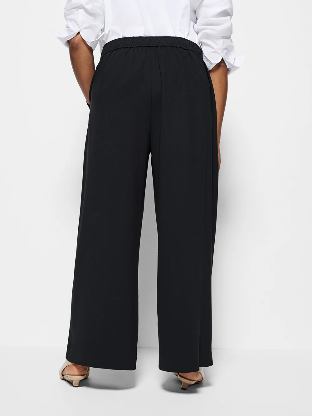 The Draped Leg Crepe Trouser - Image 8