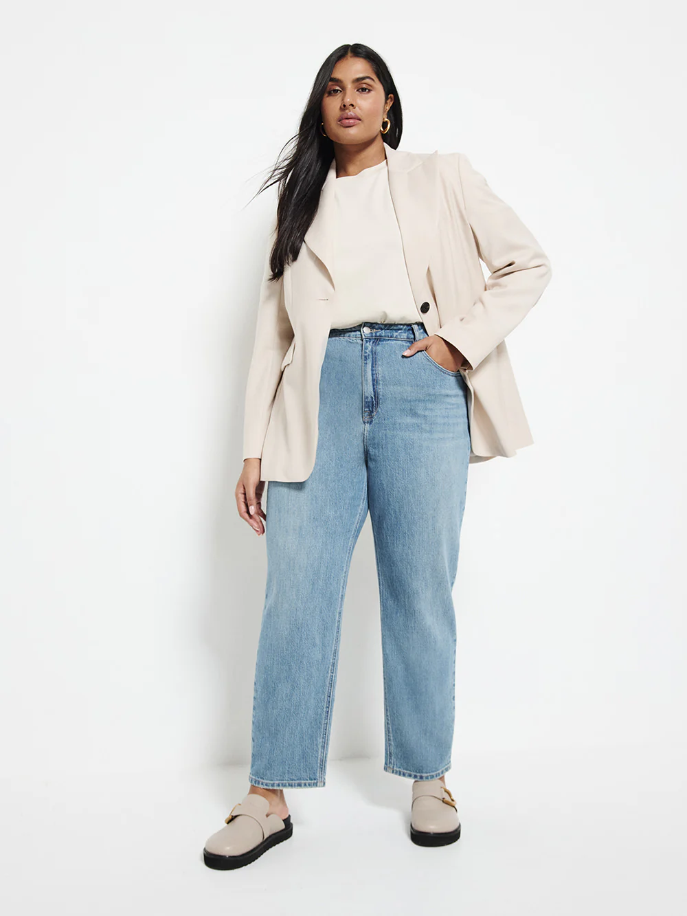 The High Rise Girlfriend Jean - Image 5