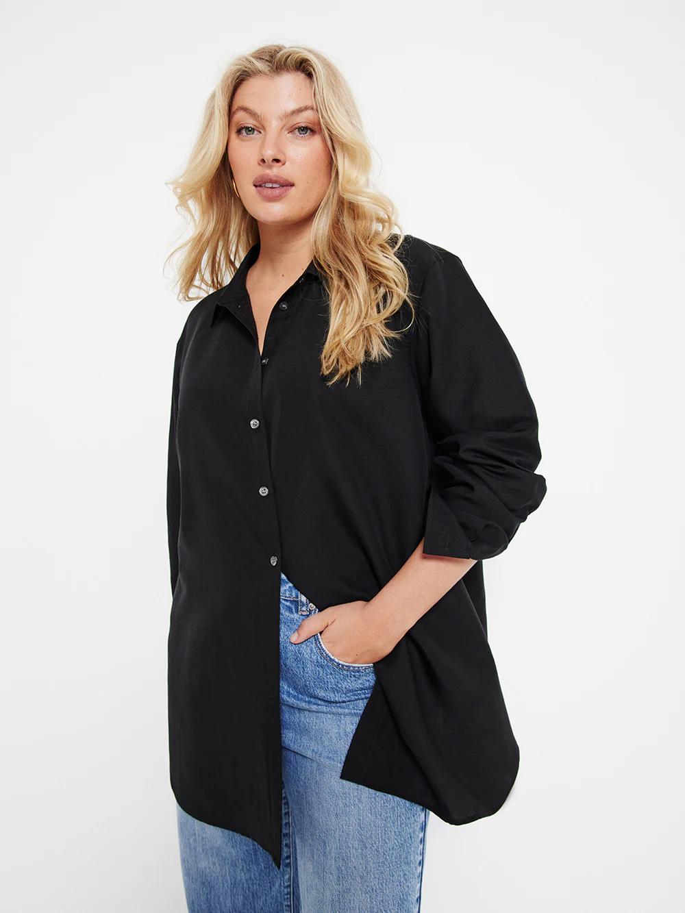 The Linen Blend Relaxed Shirt - Image 5