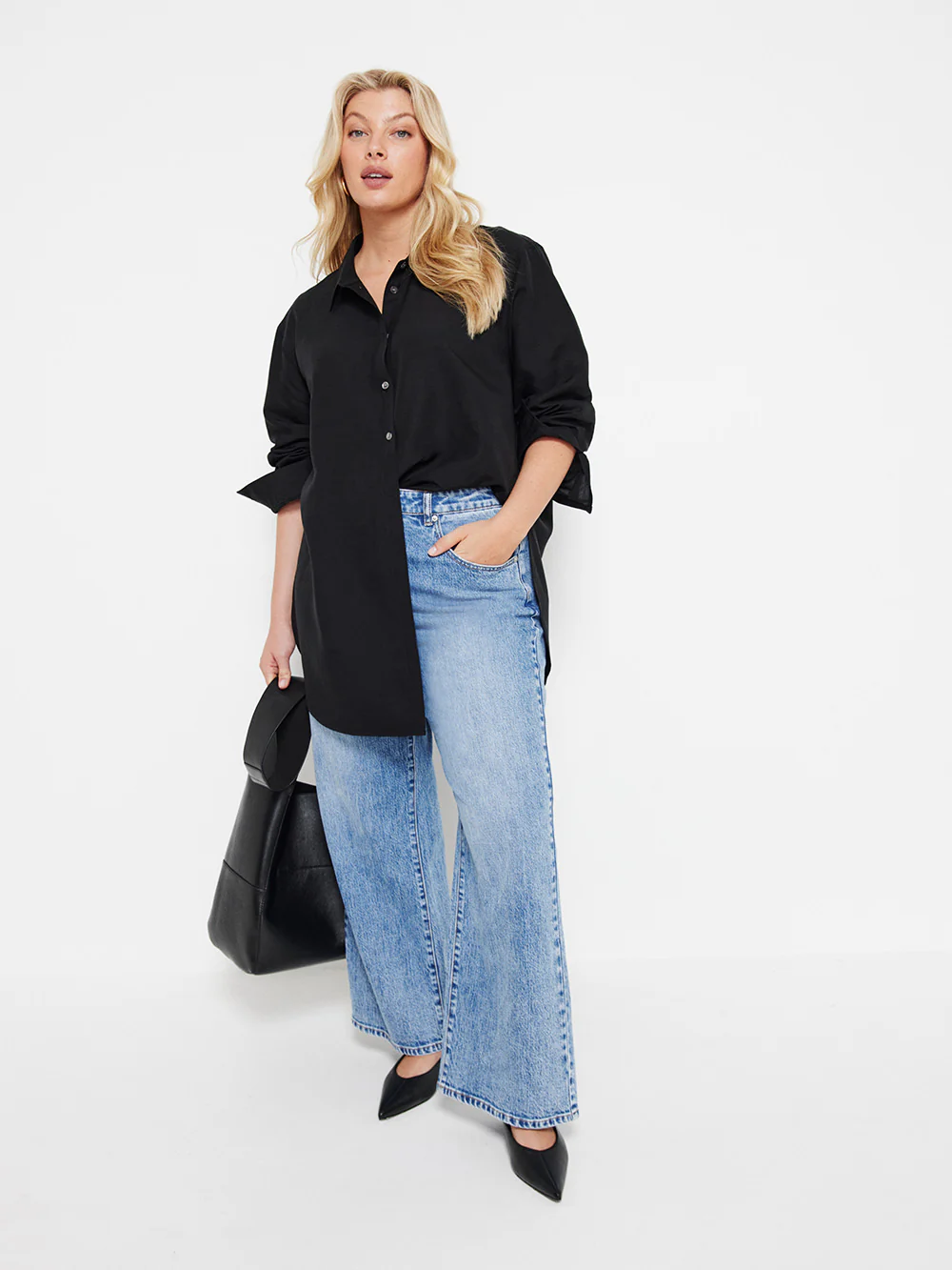 The Linen Blend Relaxed Shirt - Image 8