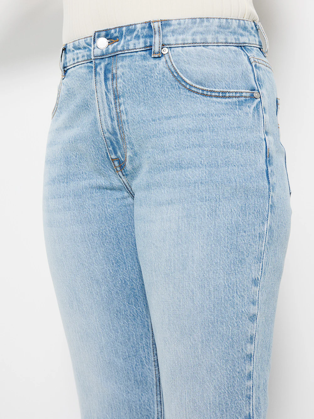 The Mid Rise Slim Jean - Image 3