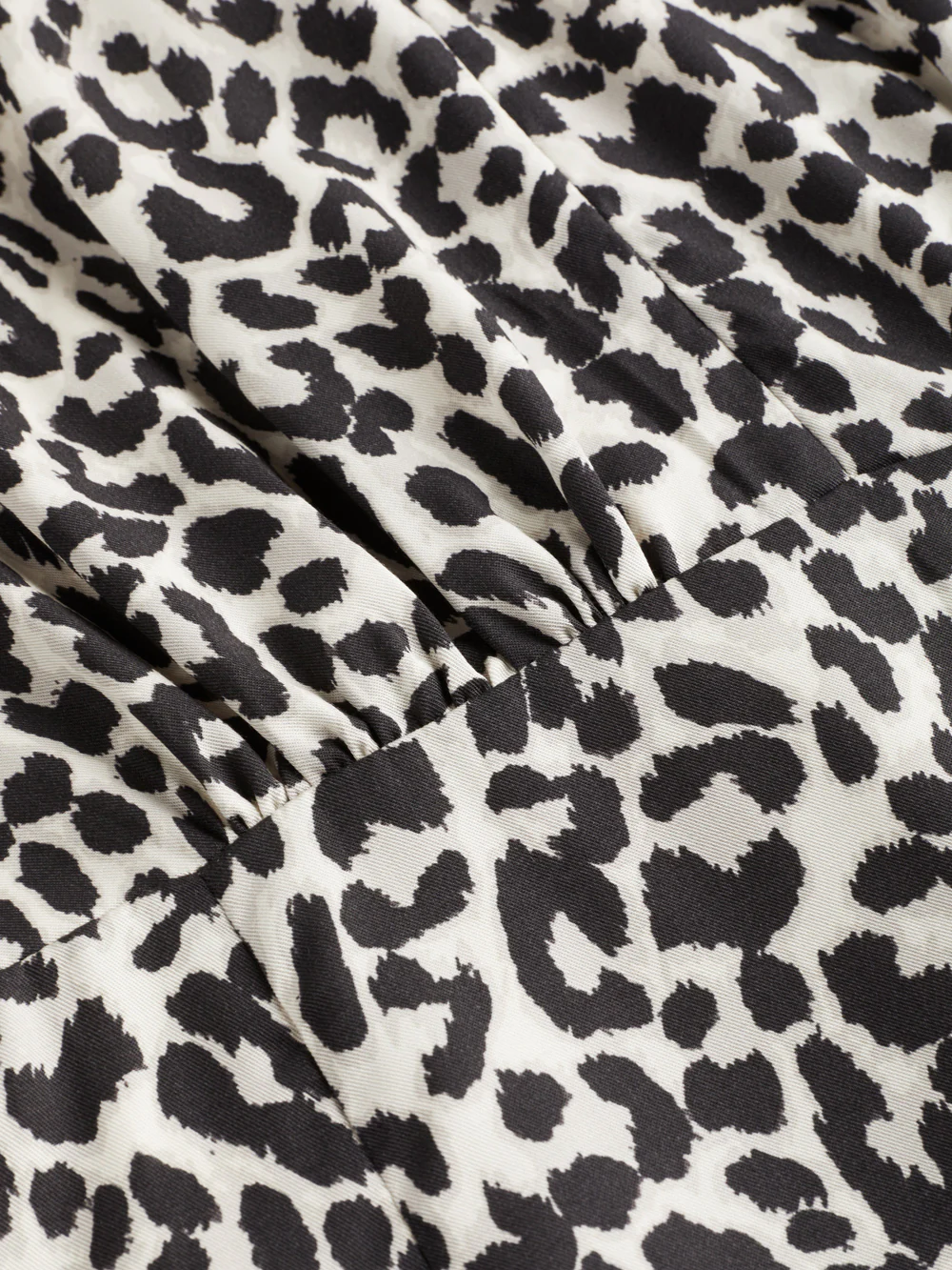 The Ocelot Flutter Sleeve Dress - Image 5