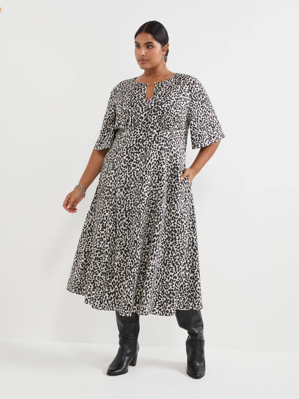The Ocelot Flutter Sleeve Dress - Image 8
