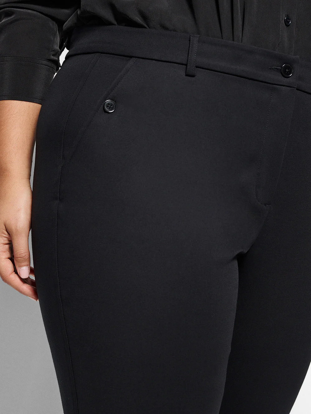 The Refined Stretch Cotton Trouser - Image 7