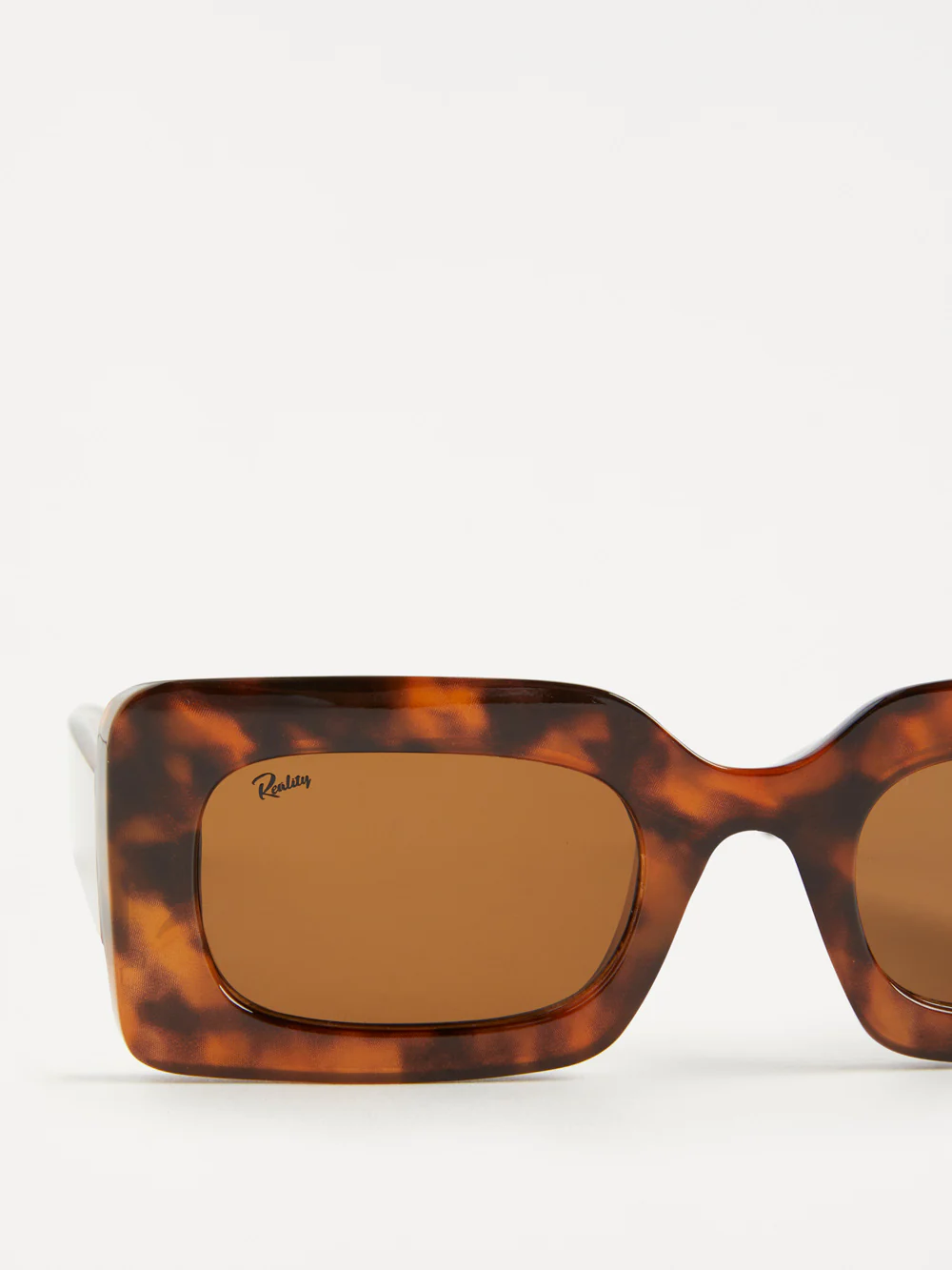 The Twiggy Sunglasses - Image 4